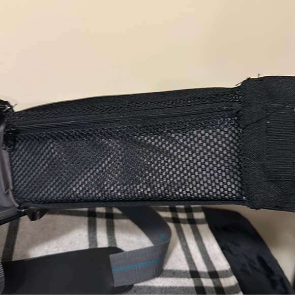 Vintage JVC Compact VHS Camcorder & Accessories - Picture 14 of 14